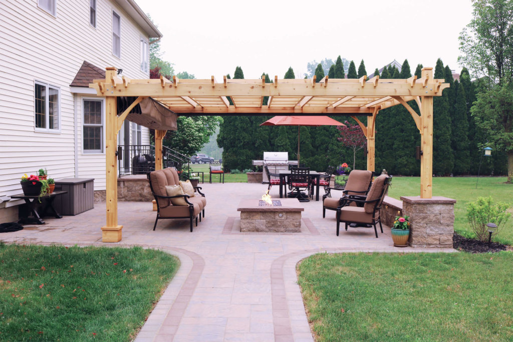 Paver Patio_0000_IMG_0431
